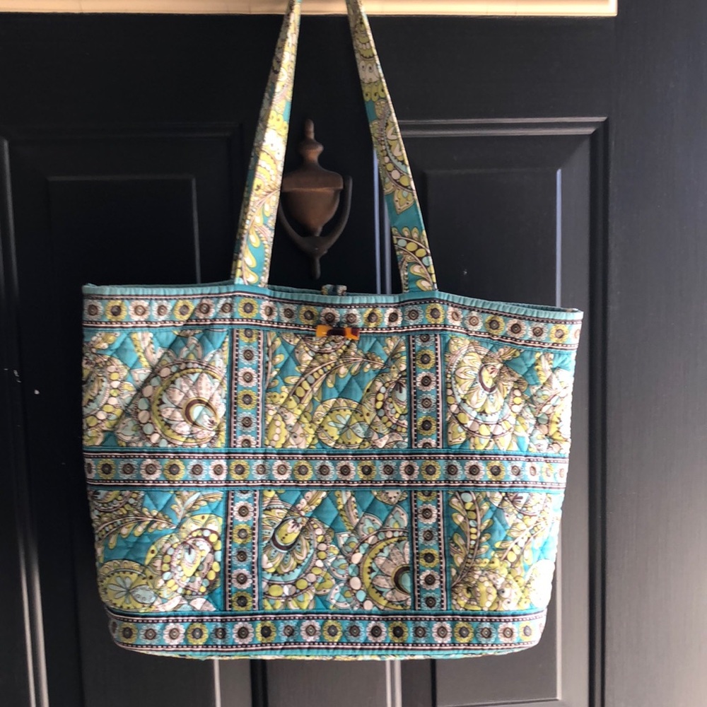 Vera Bradley Peacock tote